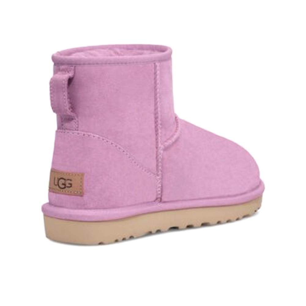 Ugg mini 2